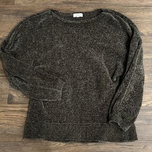 Status L Dark Green Sweater